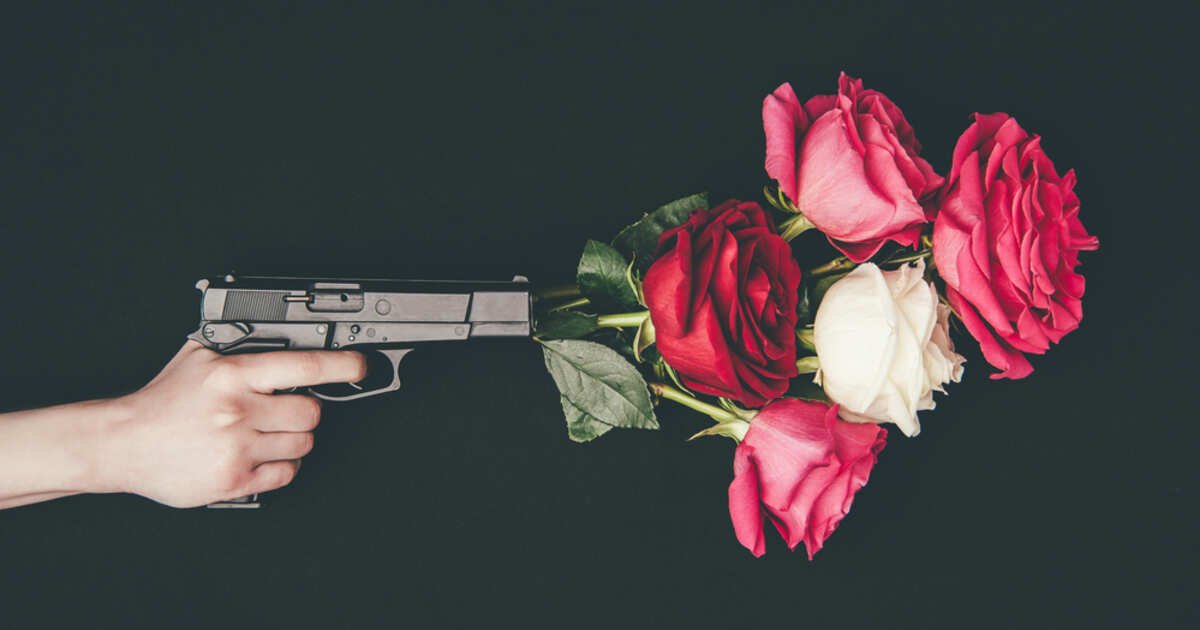 Розы из пистолета, мир и благоденствие